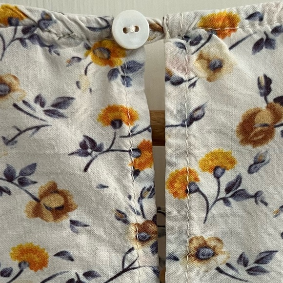 Women’s Blue Tassle Anthropologie Blouse - Picture 4 of 4